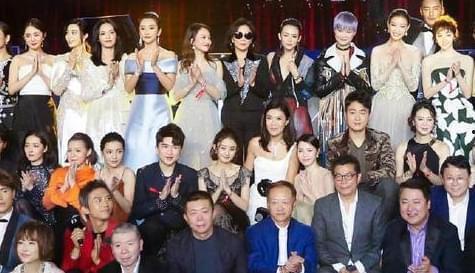 凹凸电波娱乐圈爆料,揭秘凹凸电波最新爆料  第3张